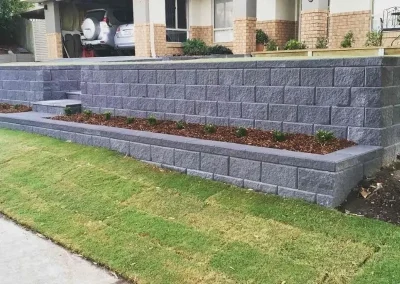 concrete block retaining wall construction Ascot