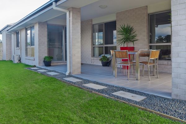 choose experienced landscapers in North Lakes QLD